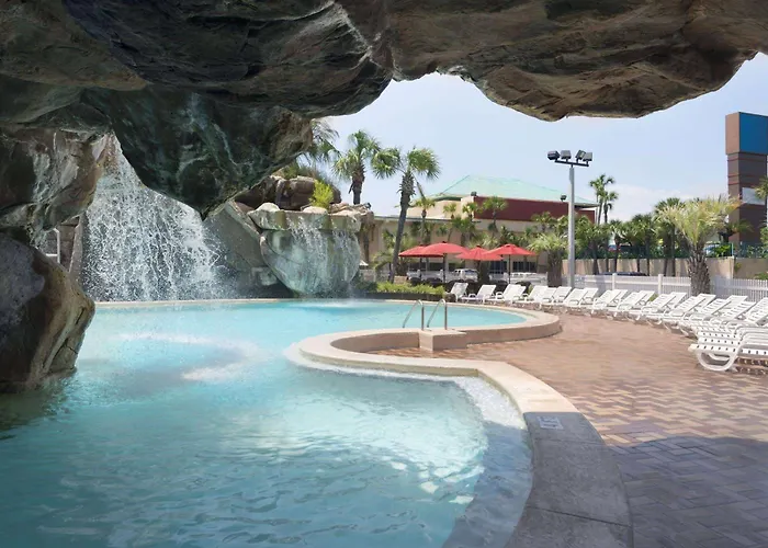 Luxury hotel only: Days Inn By Wyndham Panama City Beach Beachfront Resort